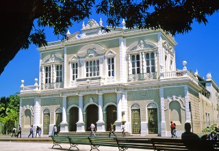 Photo of the Jose Alencar Theater at Fortaleza goes here.