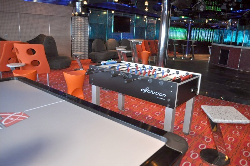 Photo of Club O2 for teens on Carnival Splendor goes here.*