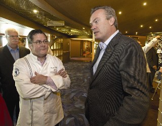 Photo of Stein Kruse and chef goes here.