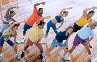 Photo of fitness class is shown here.