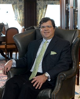 Photo of Frank Del Rio goes here.