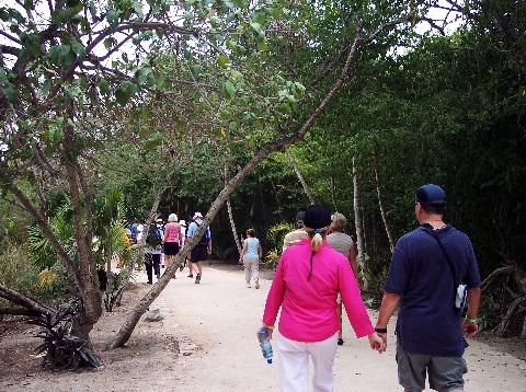 Photo of entry to Tulum goes here.