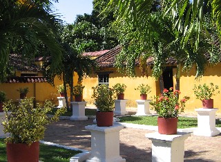 Photo of Bolivar hacienda goes here.